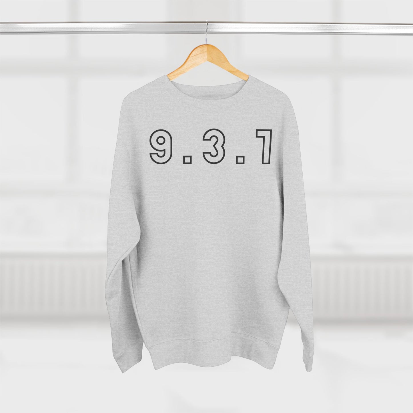 Adult 931 Crewneck Black Words