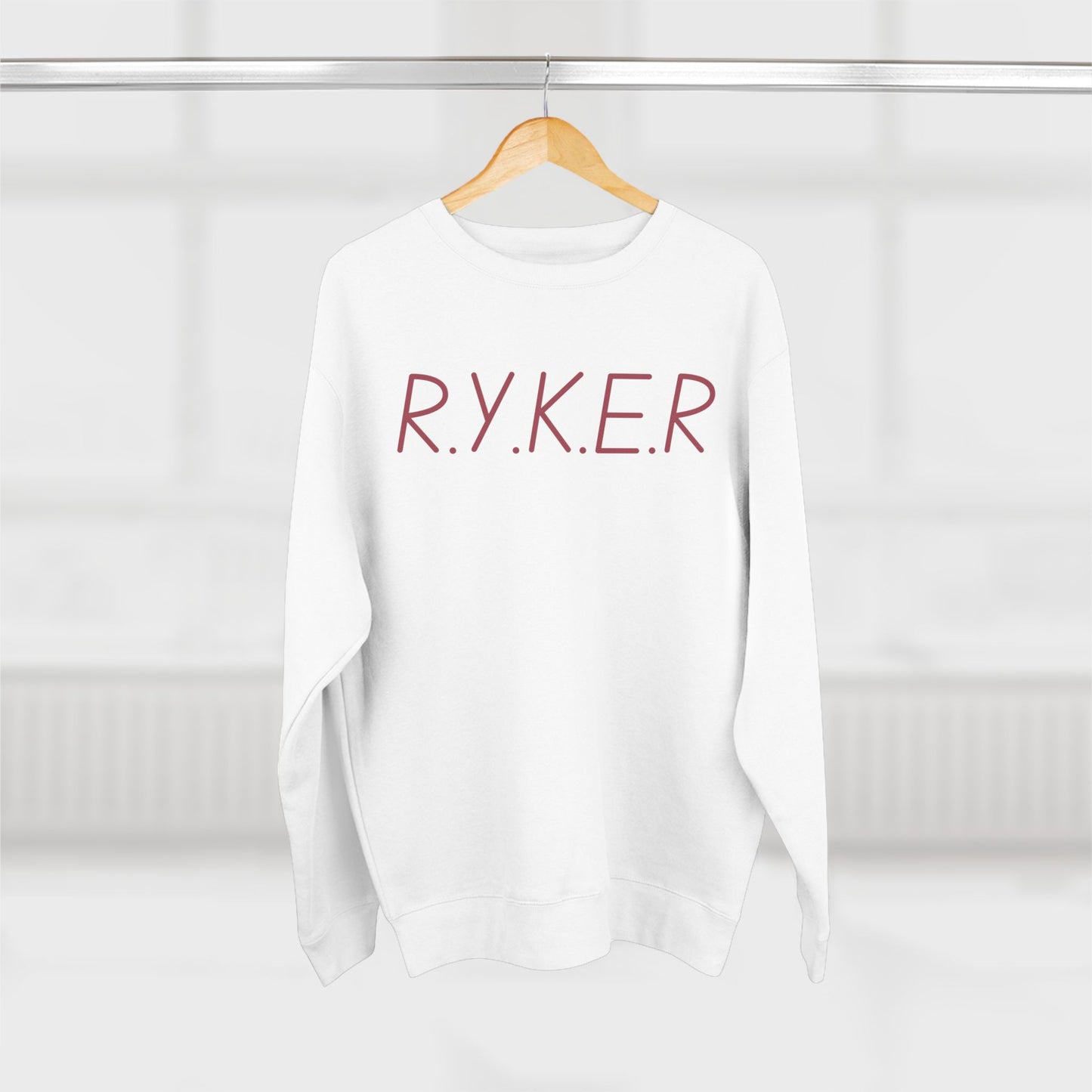 RYKER Christian Marron Letters Crewneck