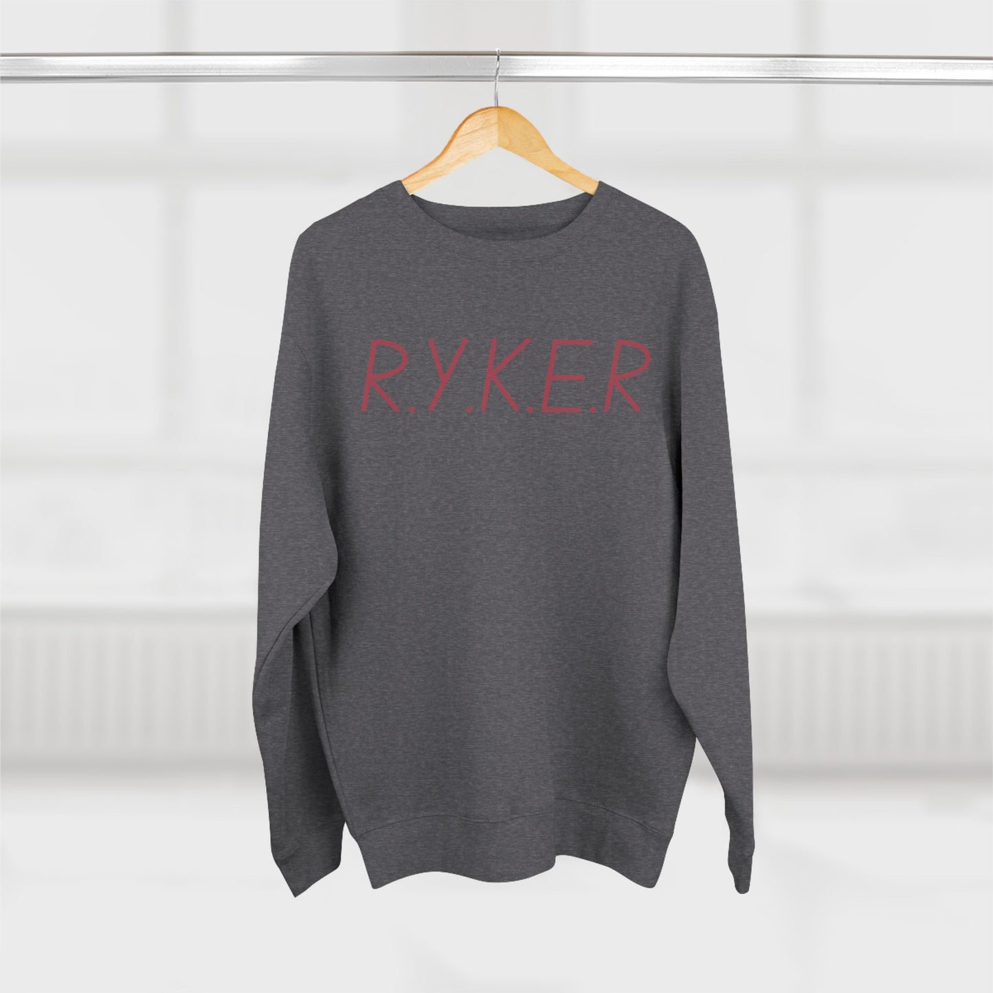 RYKER Christian Marron Letters Crewneck