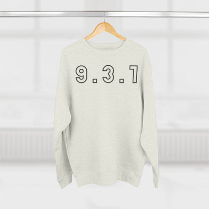 931 Crewneck Black Words