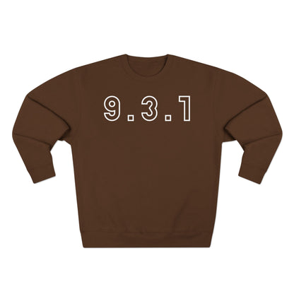 931 Crewneck White Words