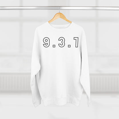 Adult 931 Crewneck Black Words