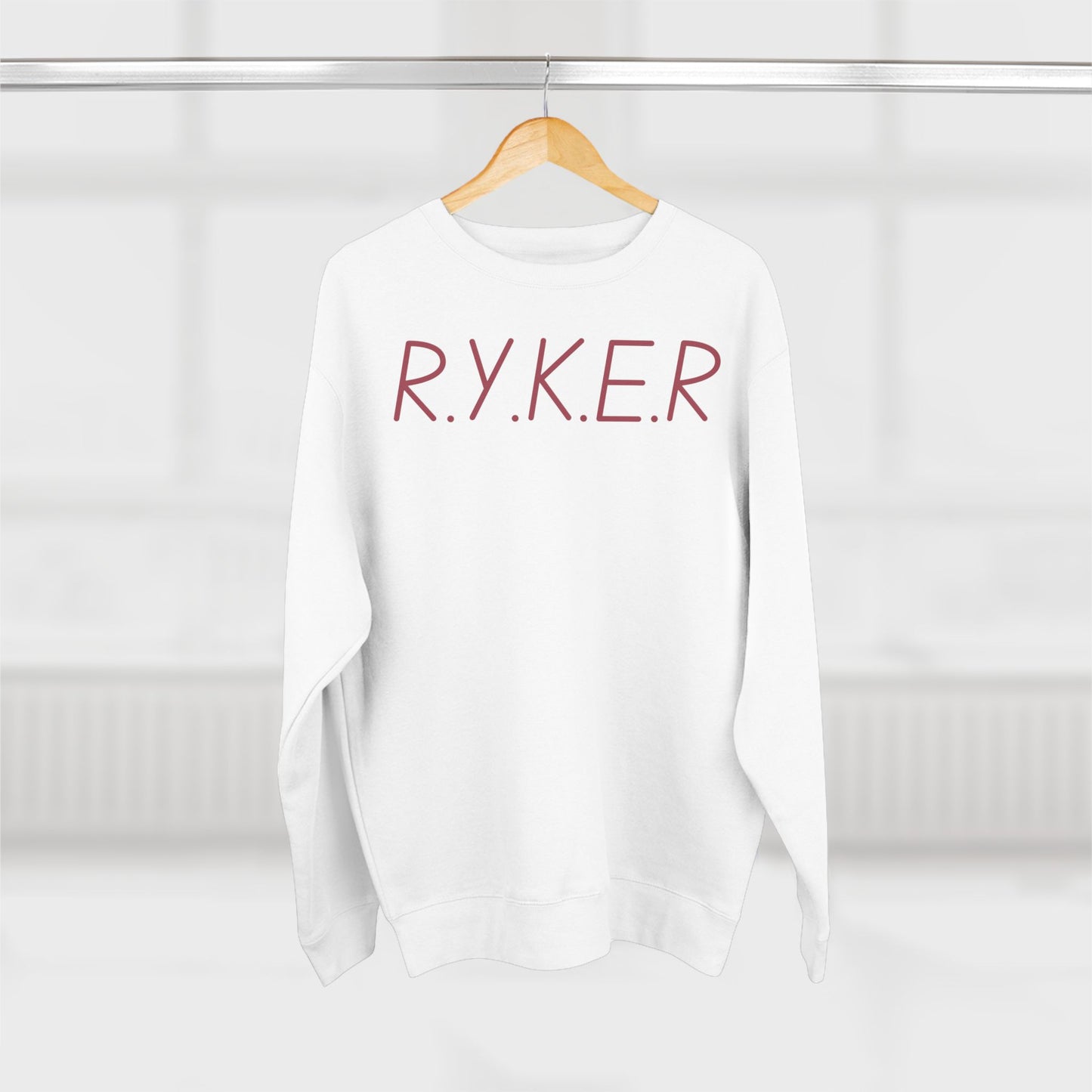 RYKER Christian Marron Letters Crewneck
