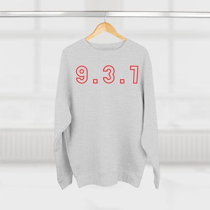 931 Crewneck Red Words